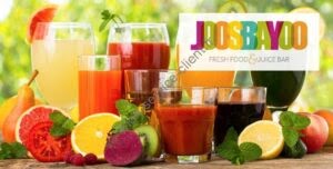 Logo officiel Joosbayoo entouré de fruits et de jus